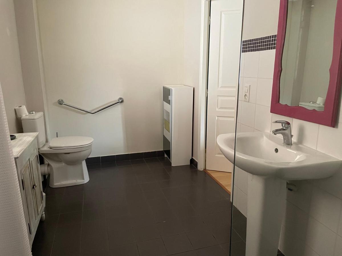Le Maine N 5 - Fleac Angouleme - Suite Tilleul Buitenkant foto